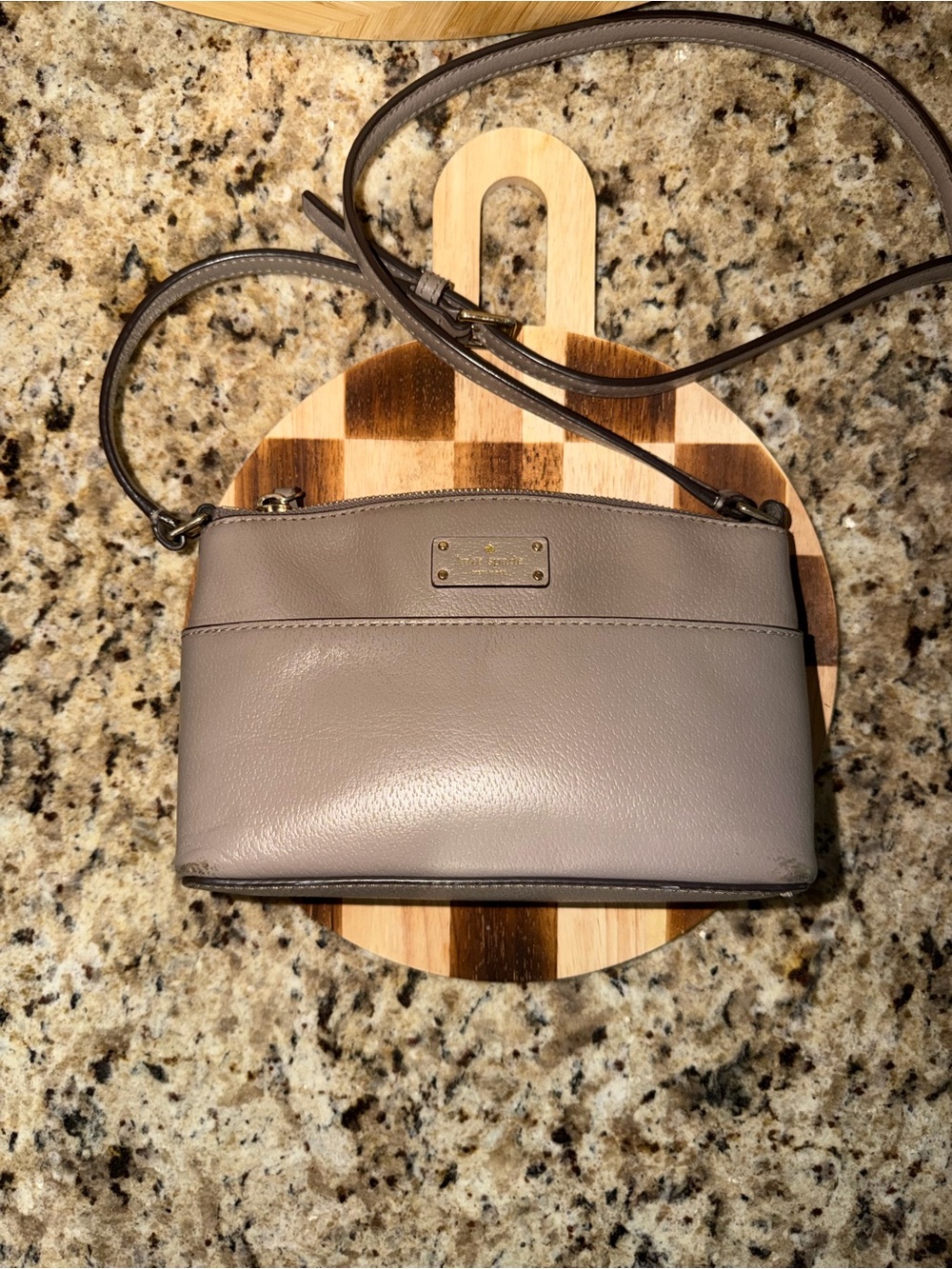 kate spade Pebble Leather Crossbody in Taupe Gray